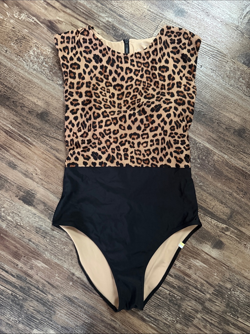 Summersalt The Surf One-Piece Swimsuit Leopard Size 6